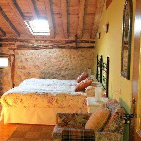 Bed and Breakfast Casa Rural Calle Real Torremocha de Ayllón Exterior foto